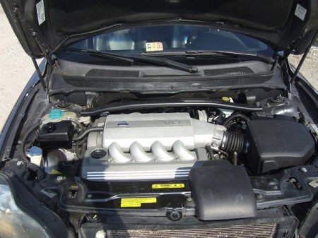 Бензиновый «атмосферник» V8 4.4 л